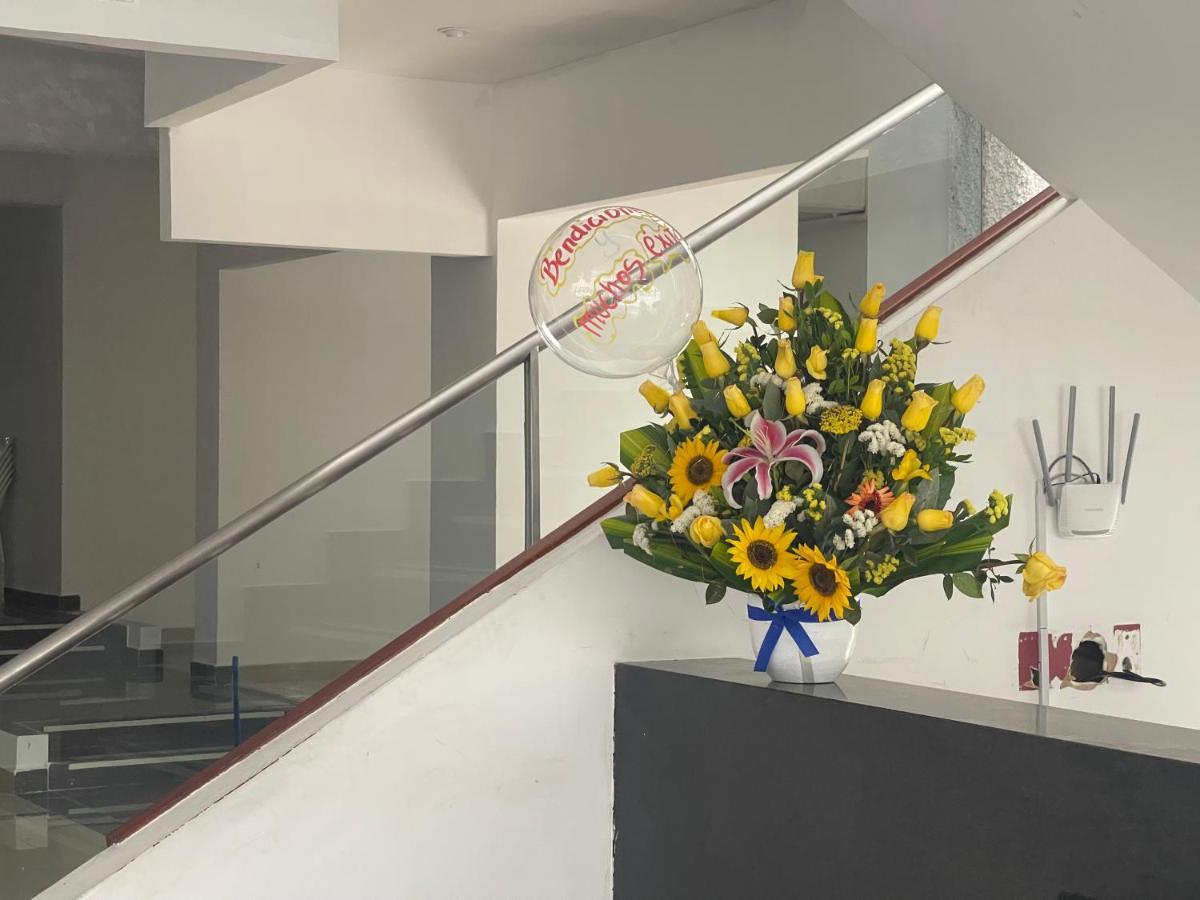 Departamento De Estreno Centro De Mirafores Lima Ngoại thất bức ảnh